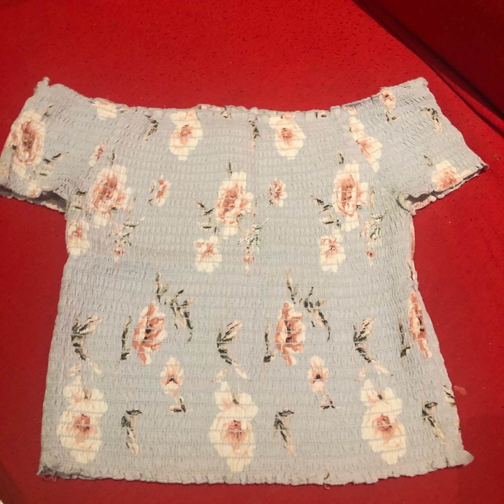 Off shoulder floral top